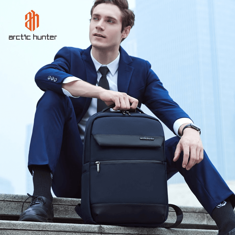Arctic Hunter B00671