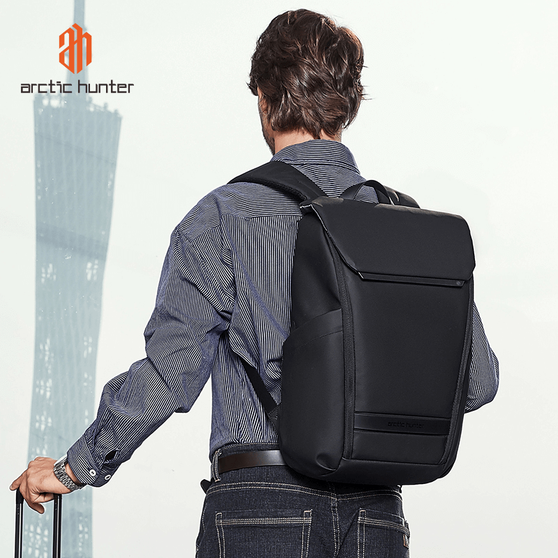 Arctic Hunter B00559