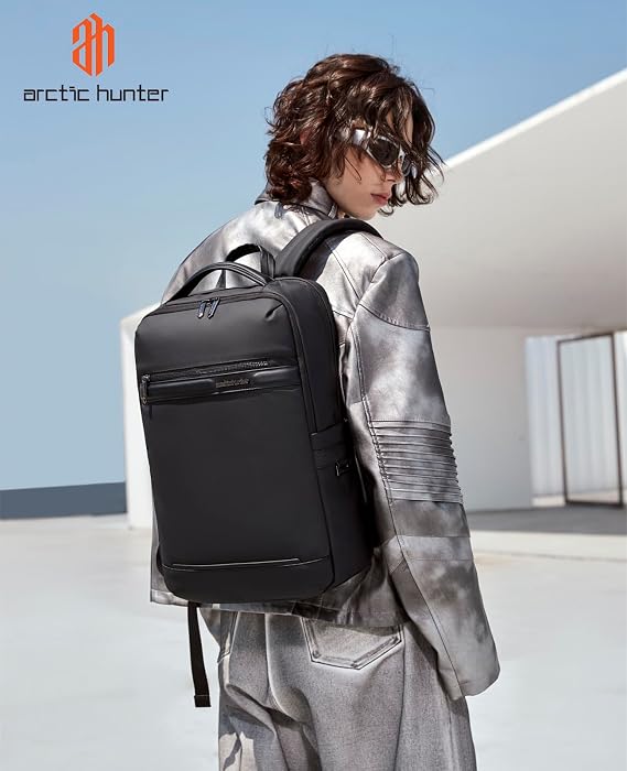 Arctic Hunter B00872