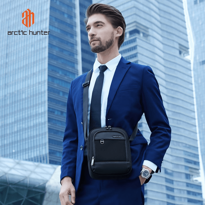 Arctic Hunter K00689