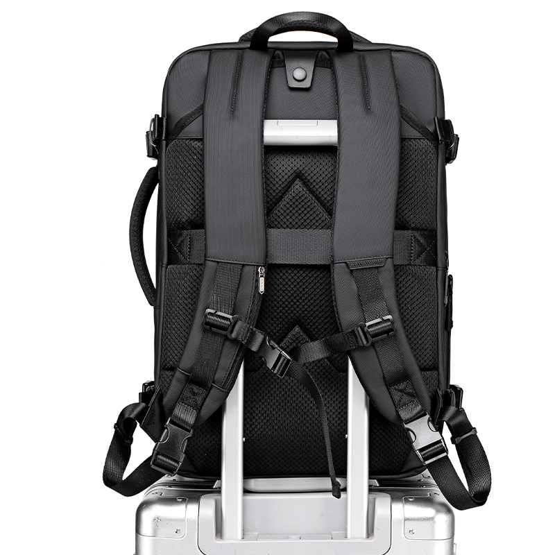 Arctic Hunter B00862