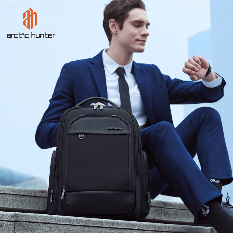 Arctic Hunter B00683