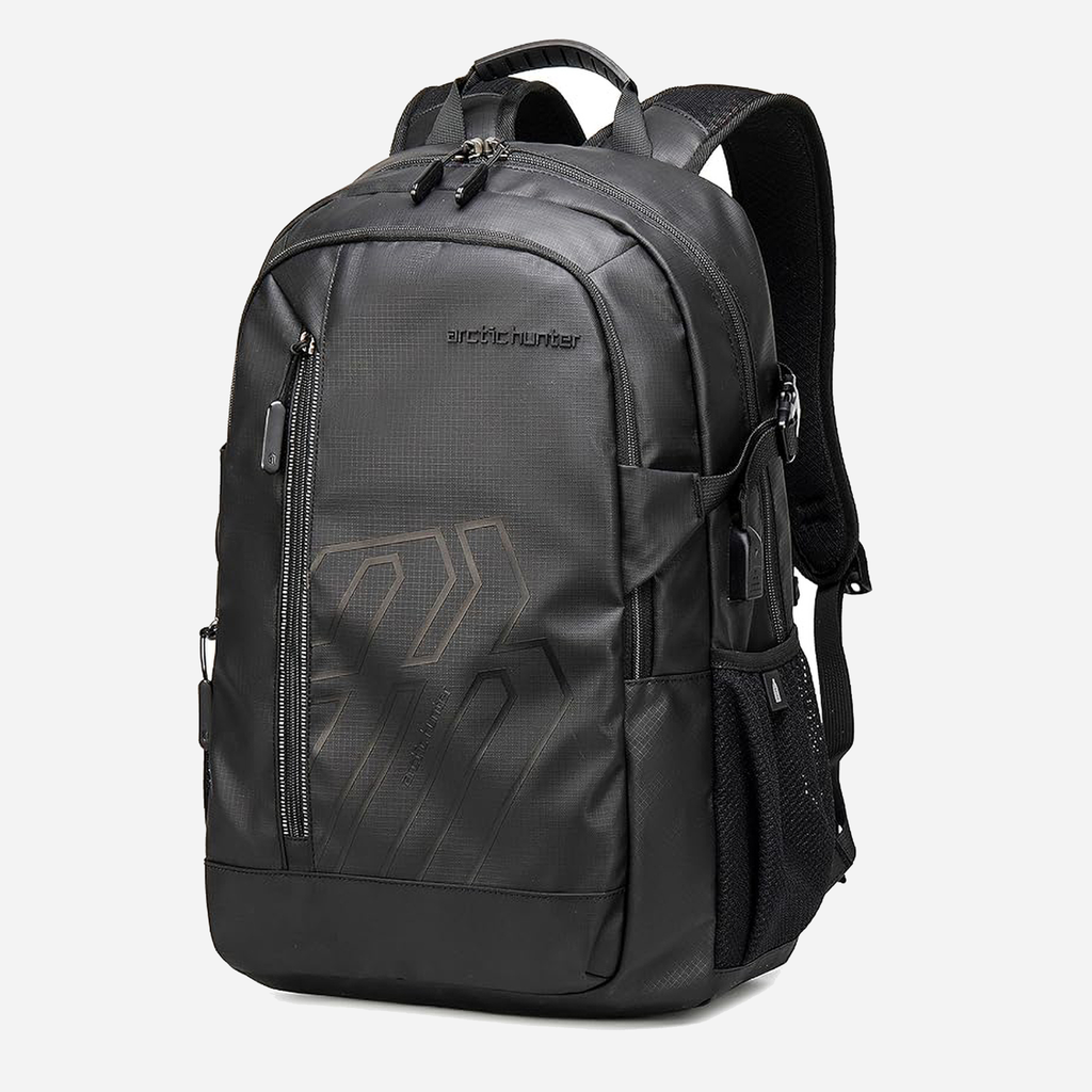 Arctic Hunter B00387