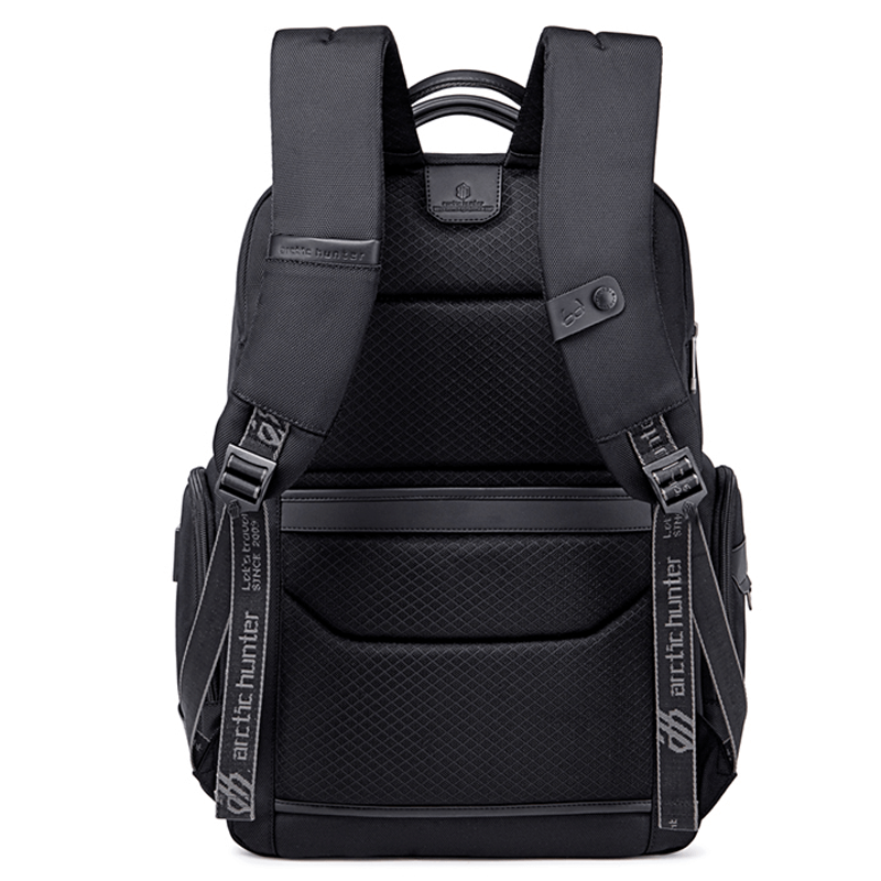 Arctic Hunter B00544