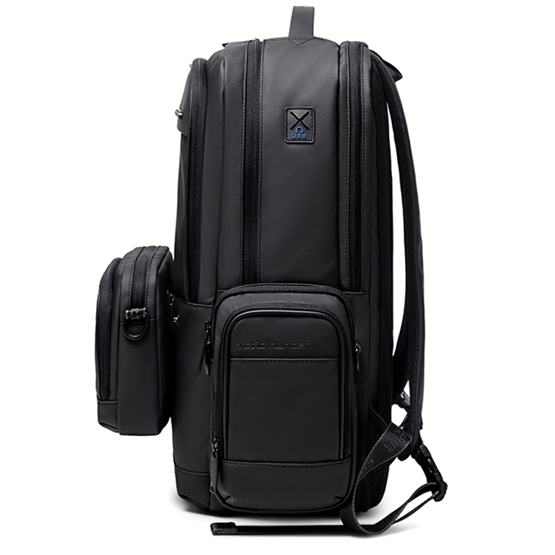Arctic Hunter B00483