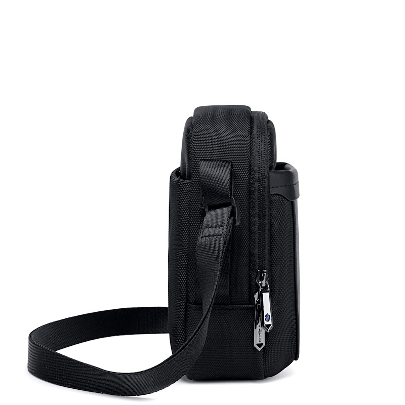 Arctic Hunter K00688