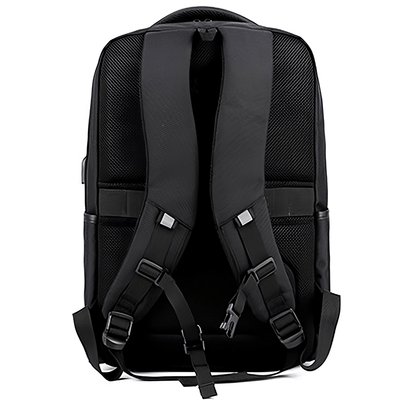 Arctic Hunter B00121