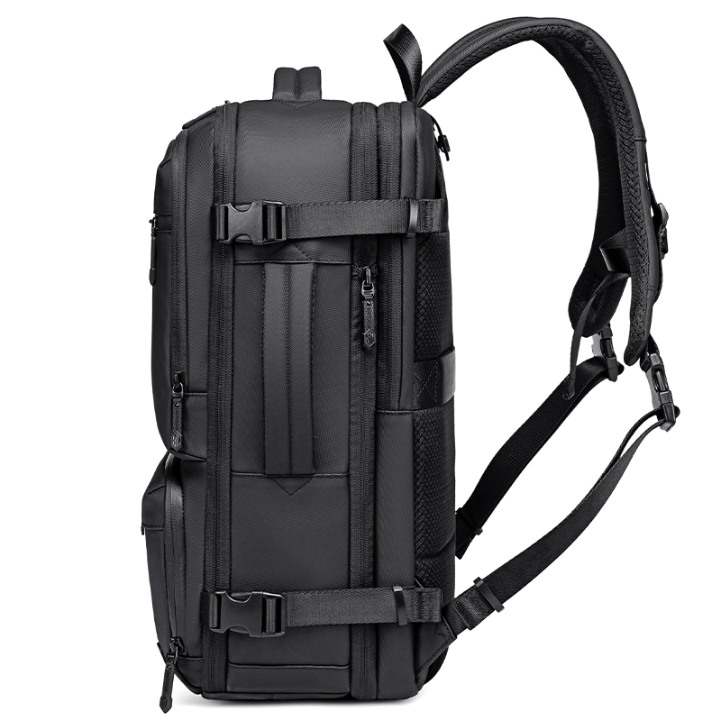 Arctic Hunter B00862