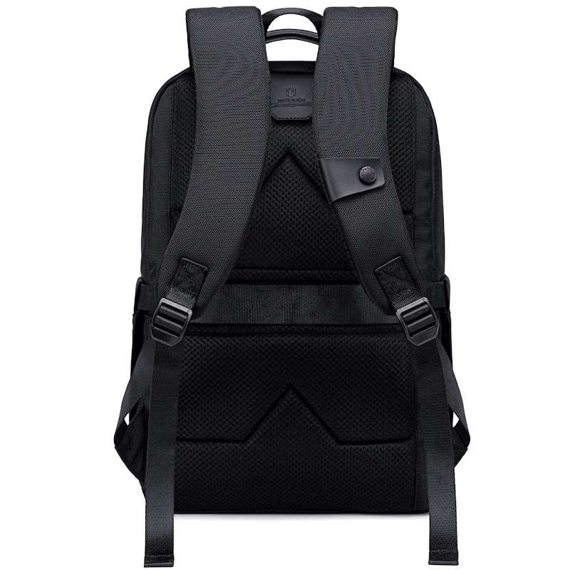 Arctic Hunter B00671