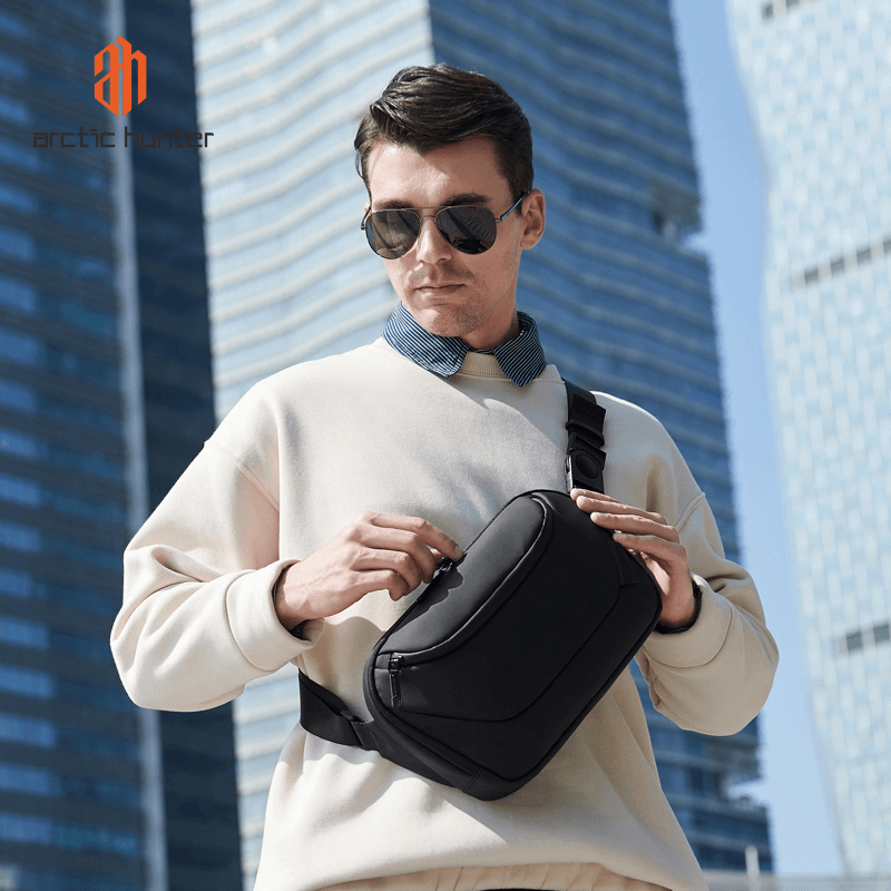 Arctic Hunter Y00561