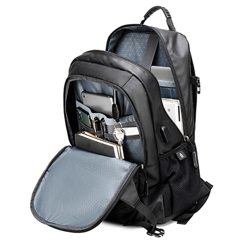 Arctic Hunter B00387