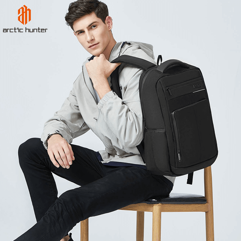 Arctic Hunter B00121