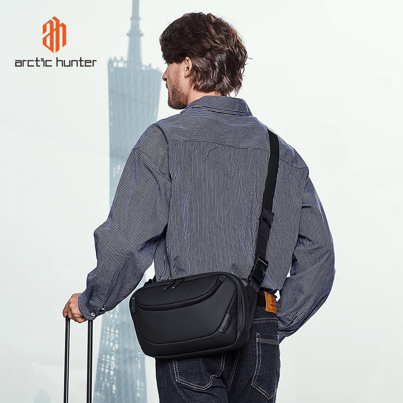 Arctic Hunter Y00561