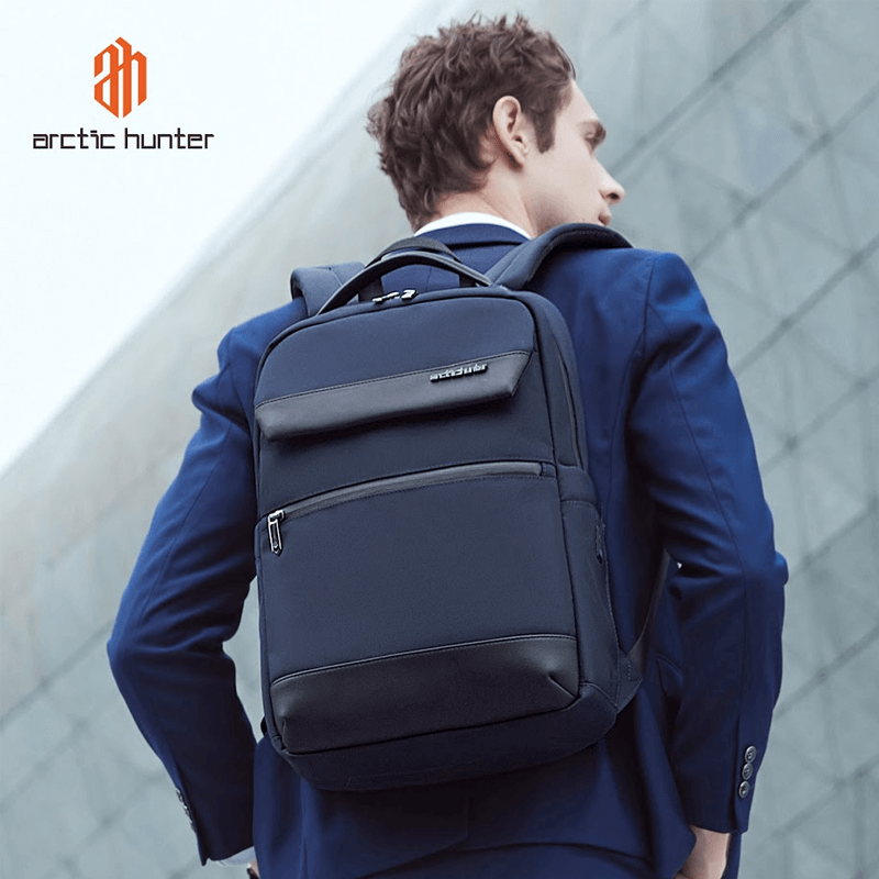 Arctic Hunter B00671