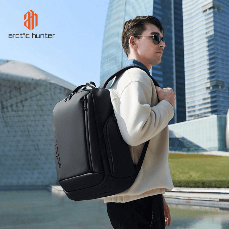 Arctic Hunter B00554