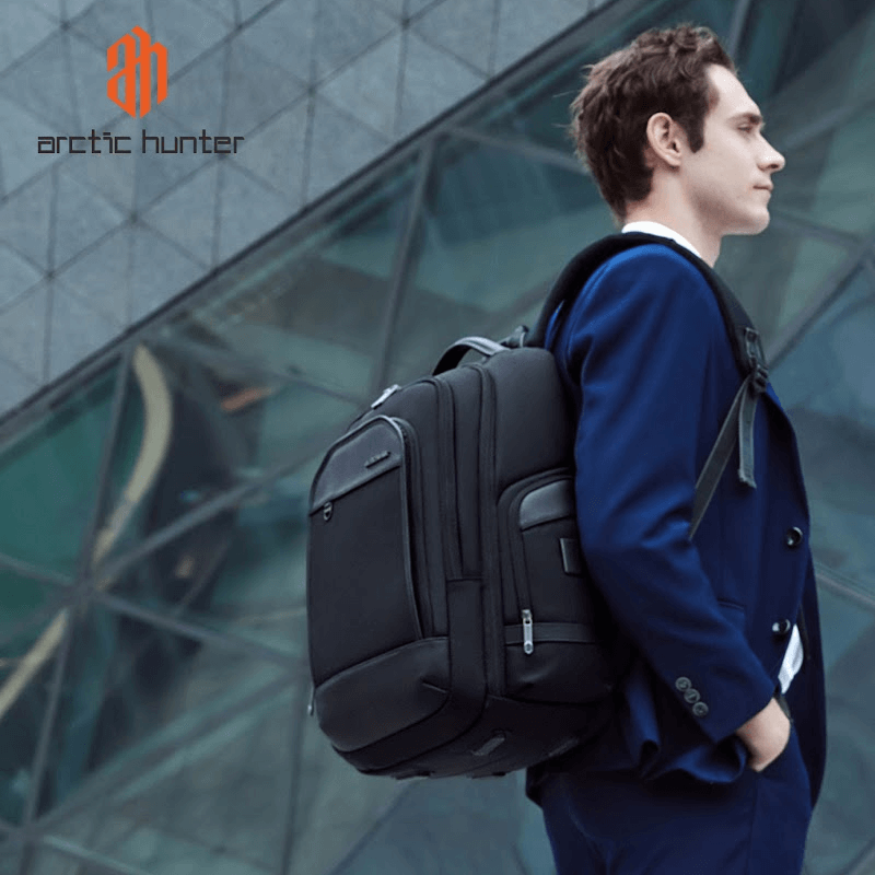 Arctic Hunter B00683