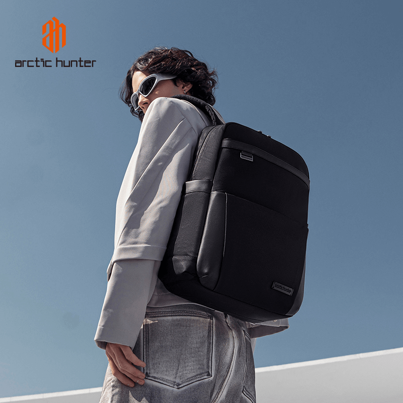 Arctic Hunter B00811