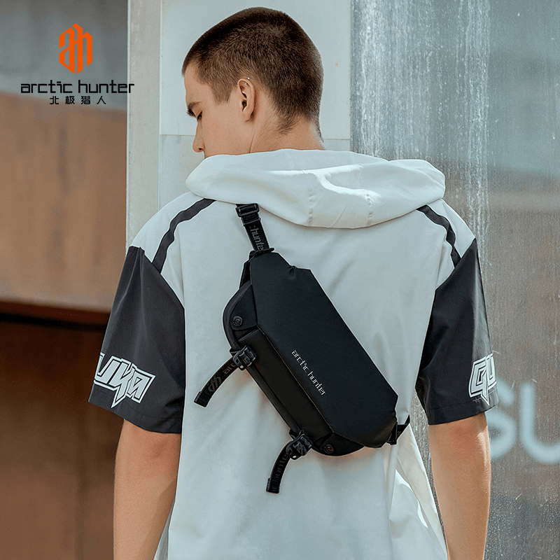 Arctic Hunter YB00047