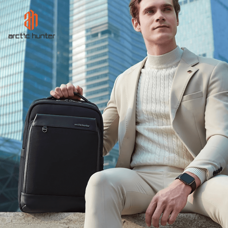 Arctic Hunter B00672
