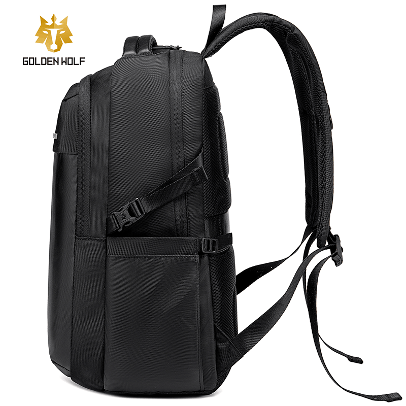 Golden Wolf GB00916