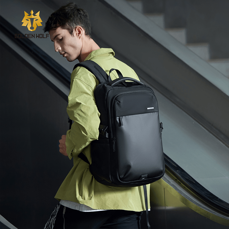 Golden Wolf GB00916